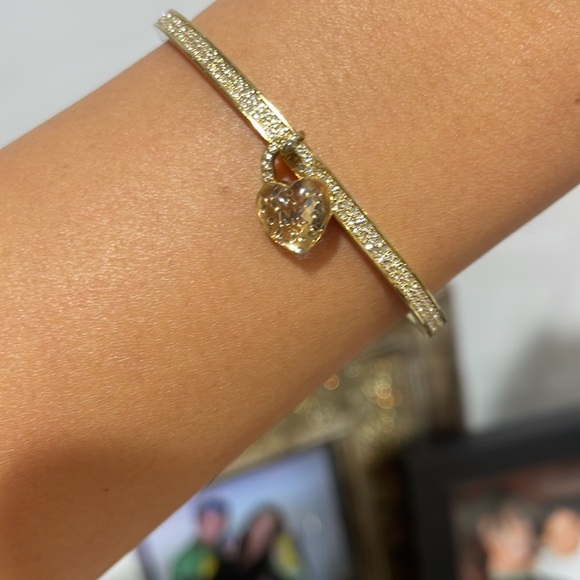 MK Michael Kors gold bracelet - Picture 2 of 5